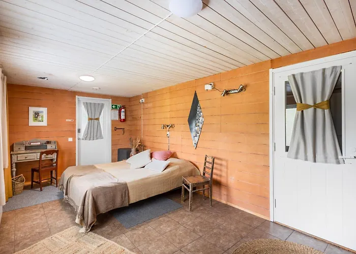 فندق مبيت وإفطار Helmi 3*